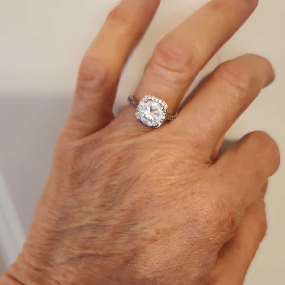 Elegant Silver Halo Ring